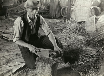 Broomsquire, St. Willebrord (North Brabant) 1934. Photo: National Archives/Collectie Spaarnestad/Wiel van der Randen